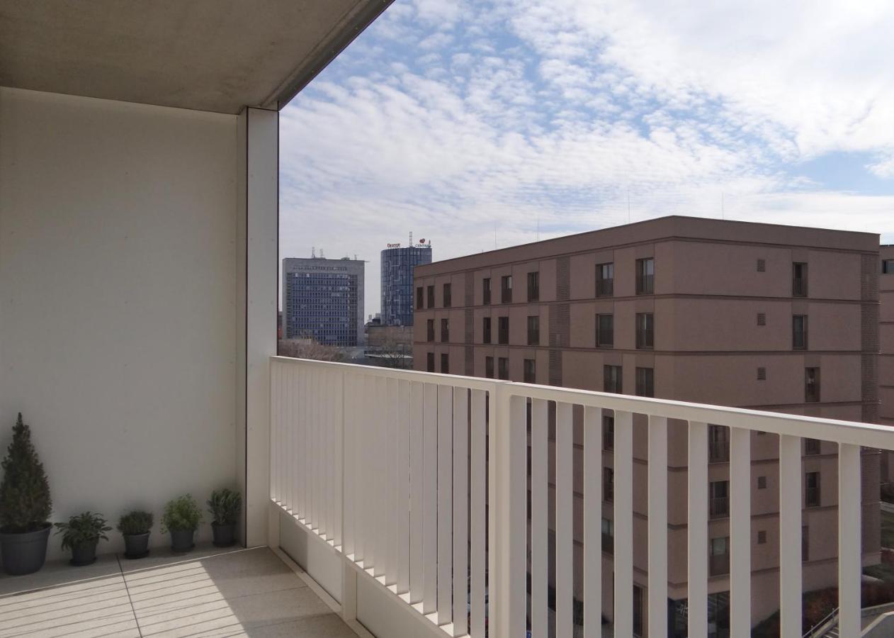 ברטיסלאבה Top Urban Apartment - Free Parking, Green Energy, Modern Style מראה חיצוני תמונה
